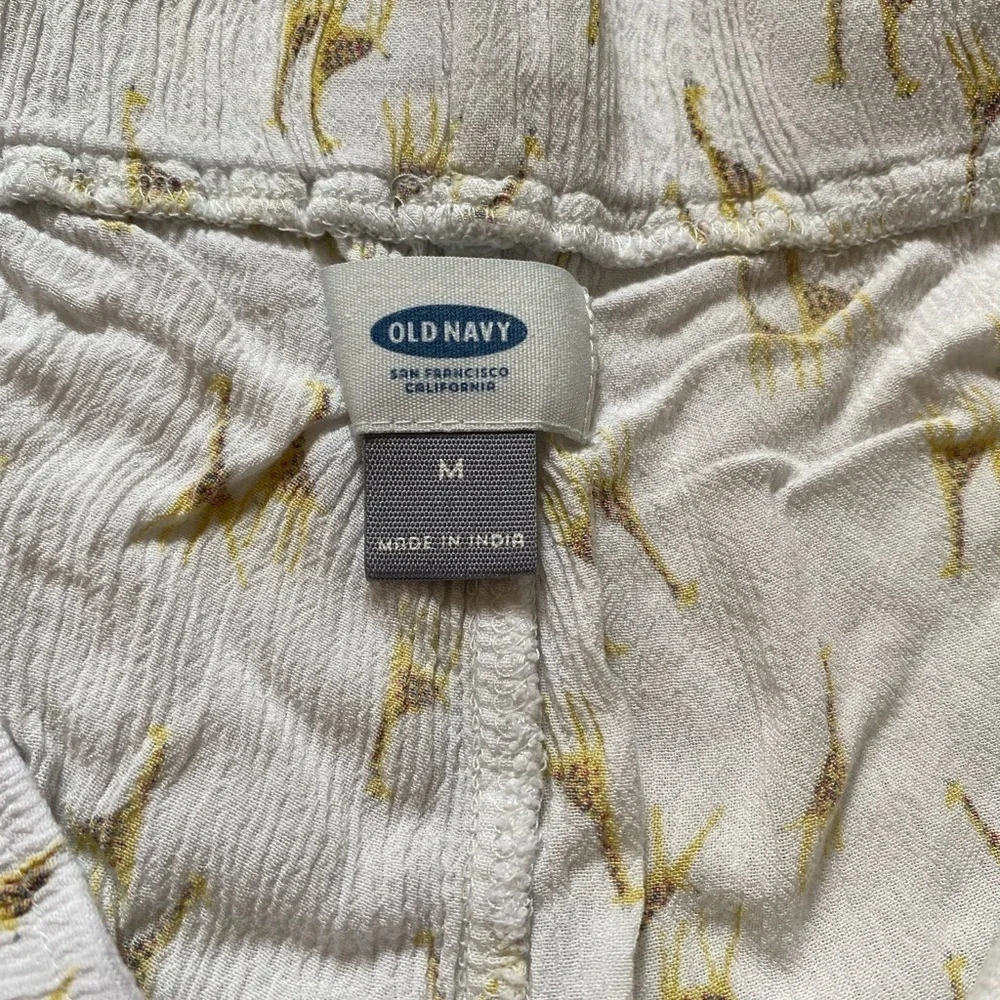 Old Navy‎ Pajama Shorts with Giraffes